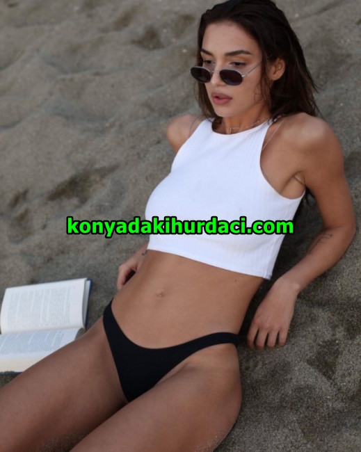 konyaarabayagelenescort-6 Konya'daki Görüşmeleri Arabada Yapan Escortlar