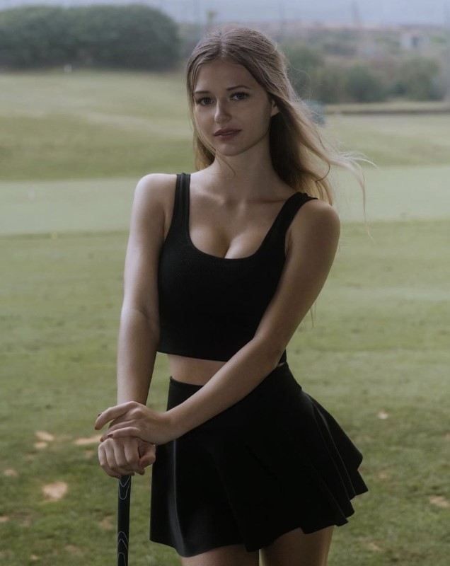 konyaescortnilsu-2 Konya Escort Nilsu Sevişirken Sohbet Etmeye Bayılırım